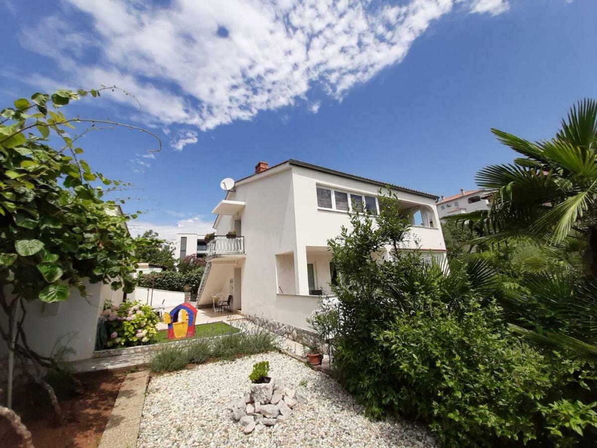 Studio Lea Krk Town Exterior photo